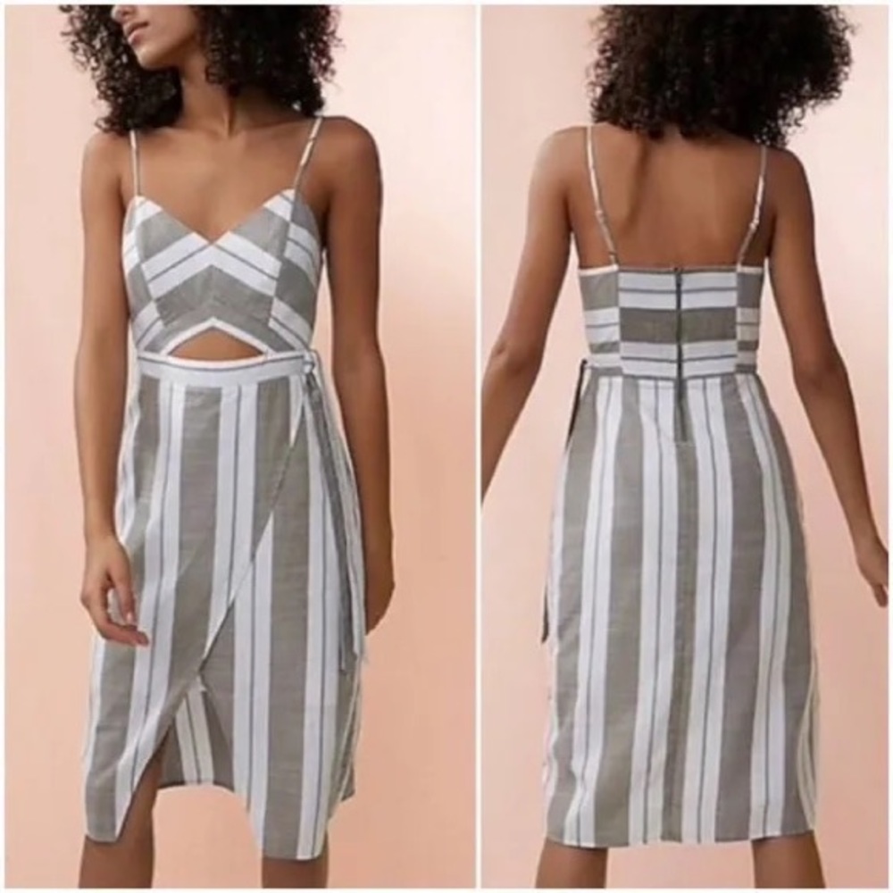 Express Striped Cut-Out Midi Dress White and Green/Gray Size 2